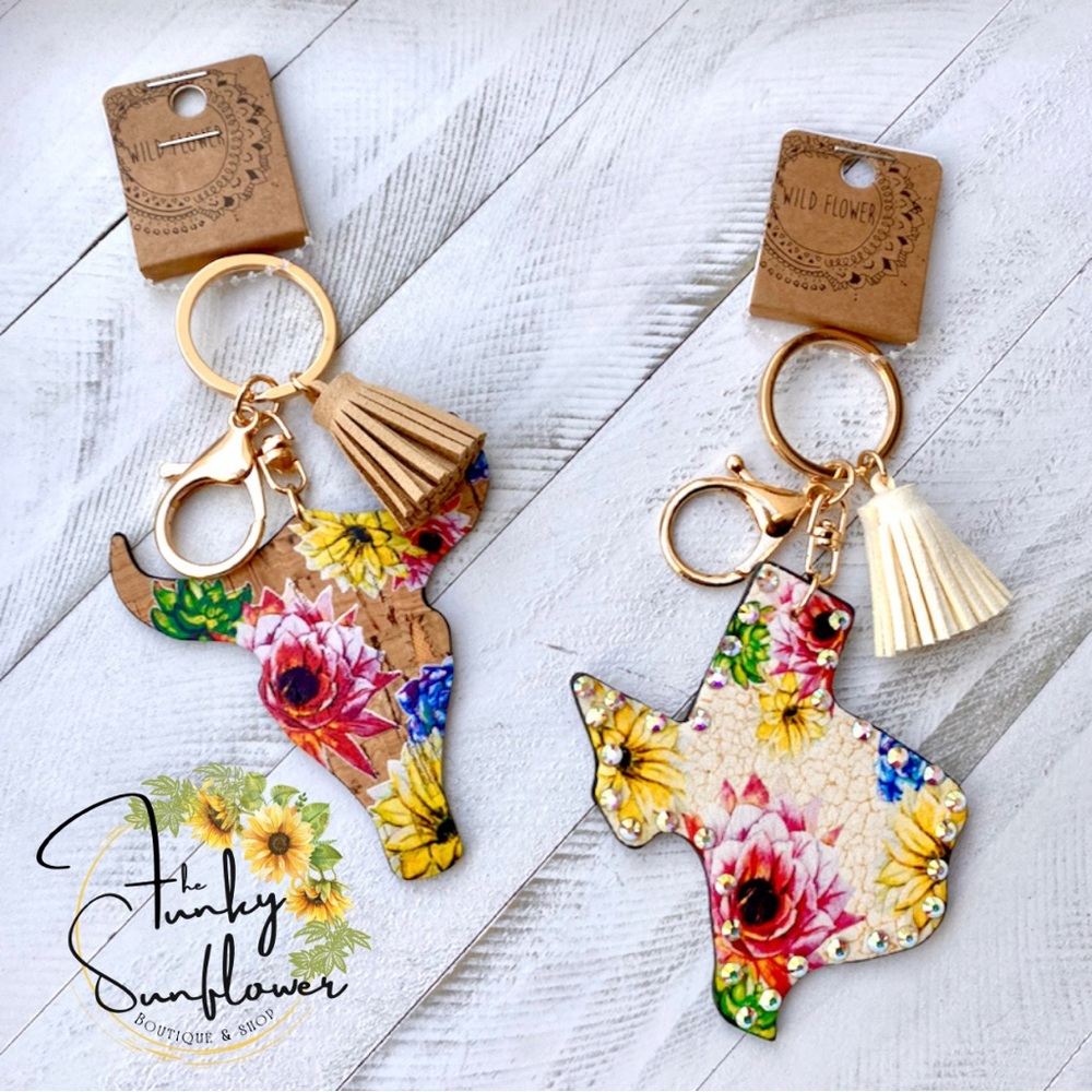 OUT OF STOCK Cattle Skull Tassel Key Chain